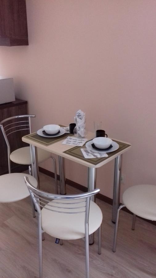 Apartment Near The Forum Mall Lviv Exteriör bild