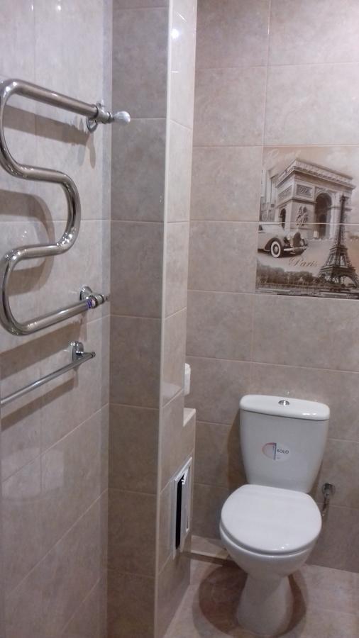 Apartment Near The Forum Mall Lviv Exteriör bild